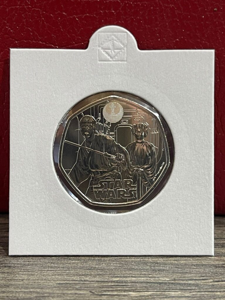 2023 Star Wars – 03 Luke Skywalker And Princess Leia 50p Coloured Silver Proof - View #2