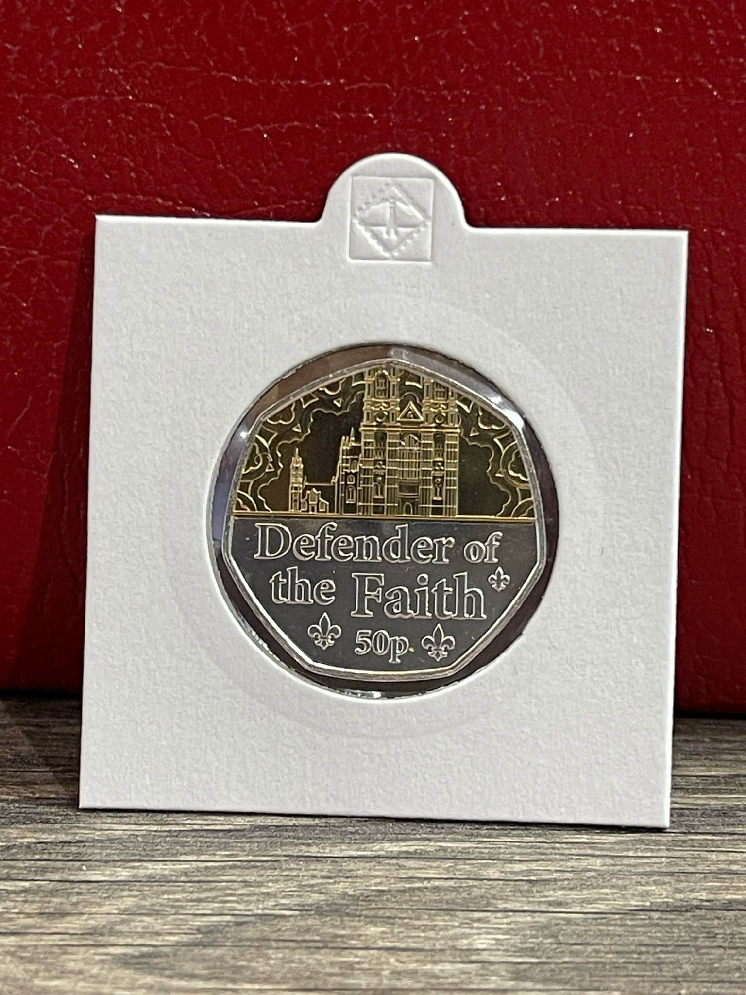 2022 Guernsey Platinum jubilee - Defender Of The Faith Dual Plated 50p