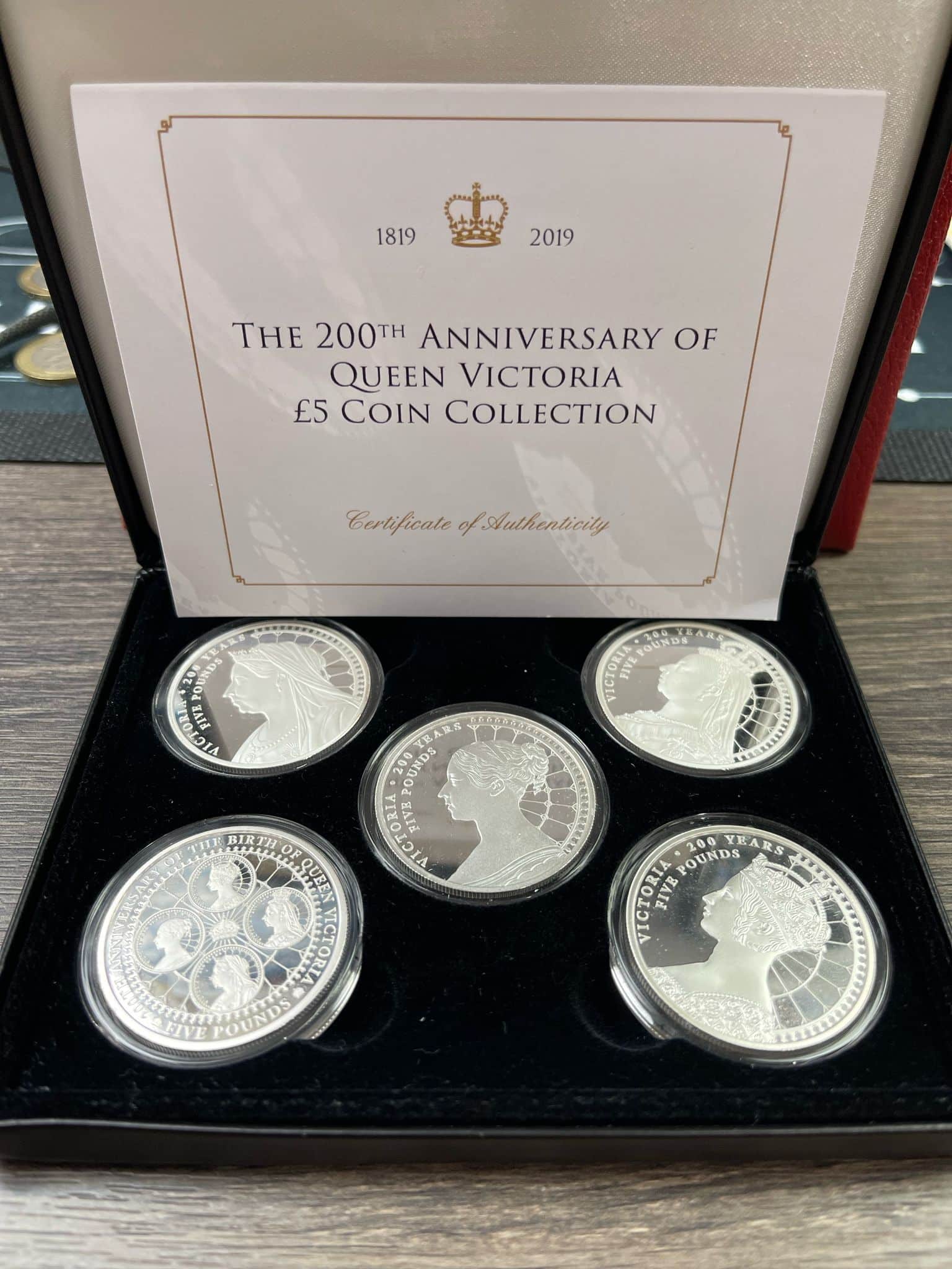 Jubilee Mint 200th Anniversary of Queen Victoria Silver-Plated £5 Coin Collection